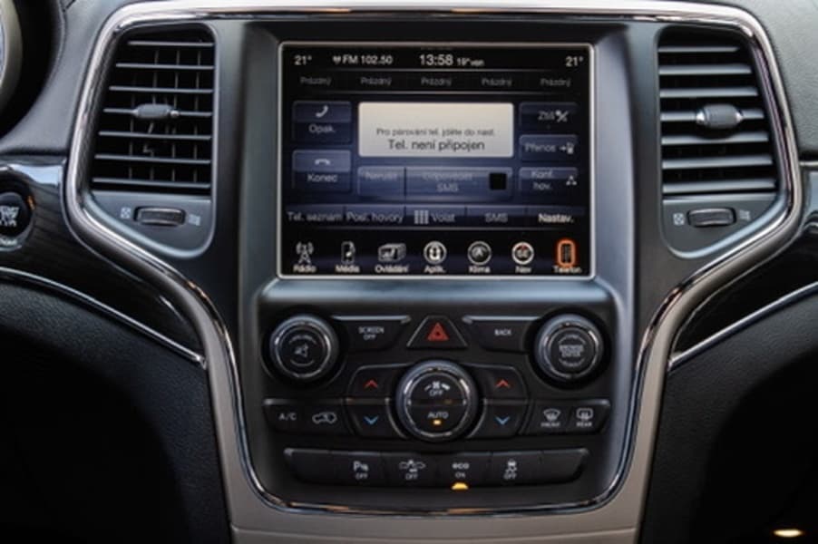 2016 Jeep CHEROKEE - 16