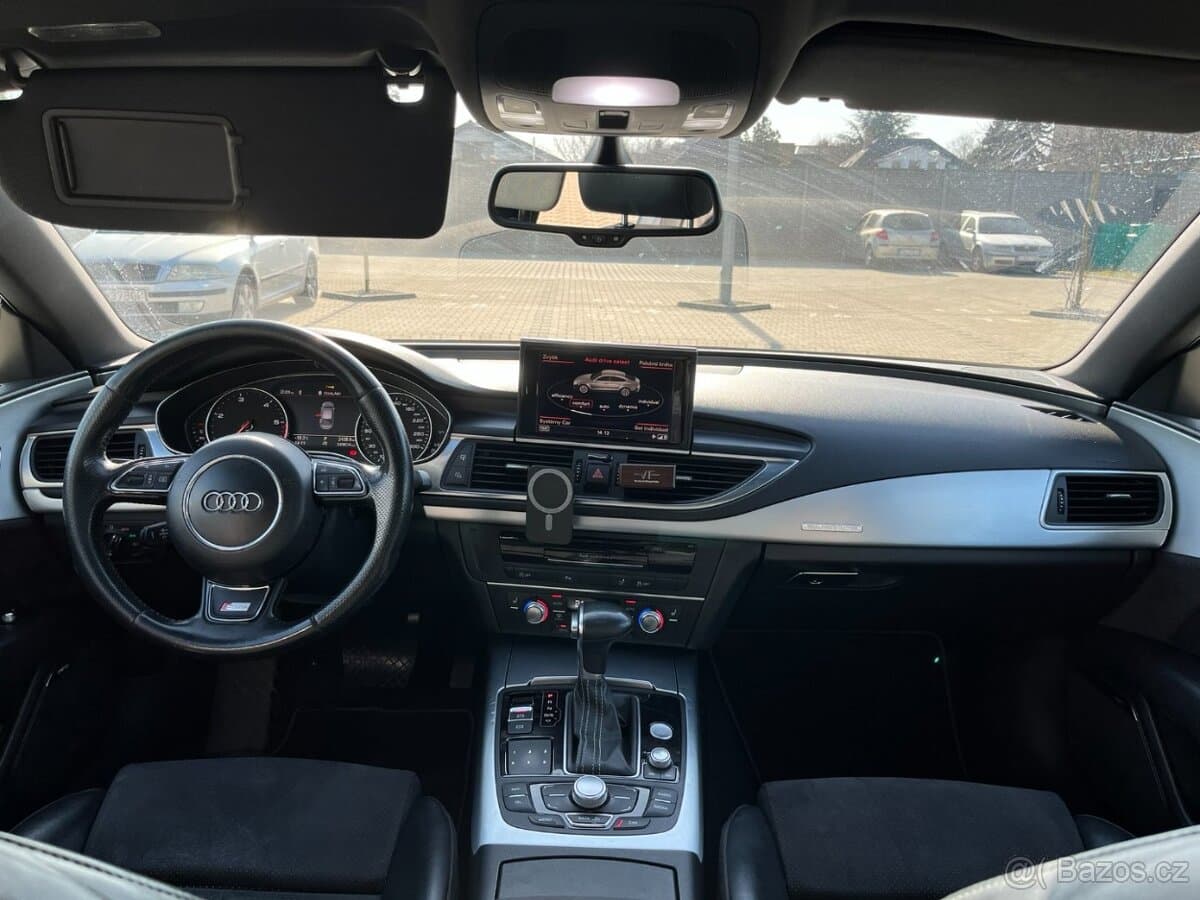 2011 Audi A7 - 16