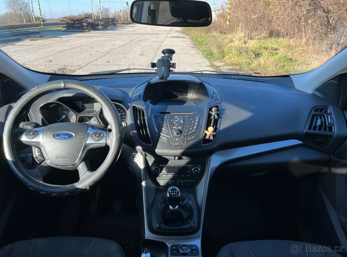2013 Ford KUGA - 16