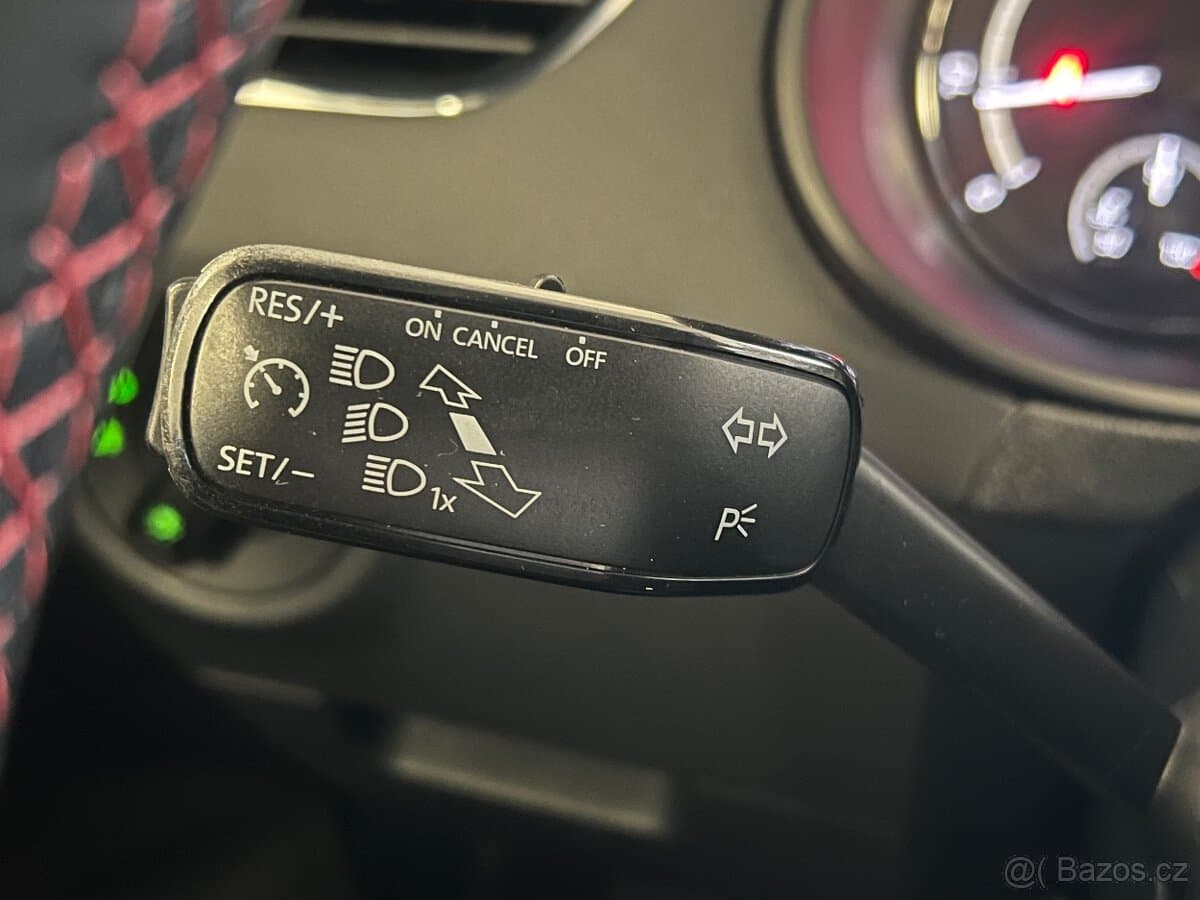2014 Škoda OCTAVIA - 16