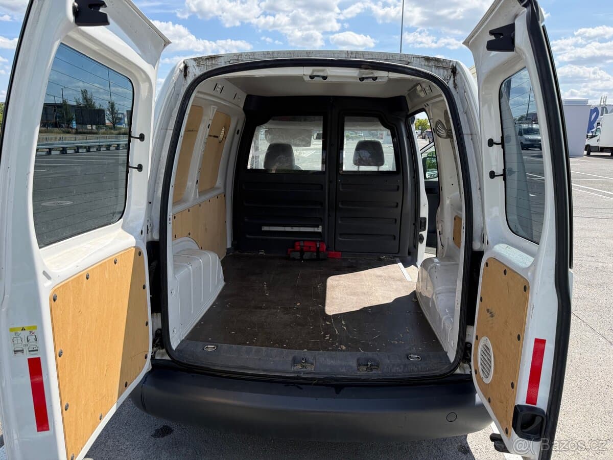 2015 Volkswagen CADDY - 16