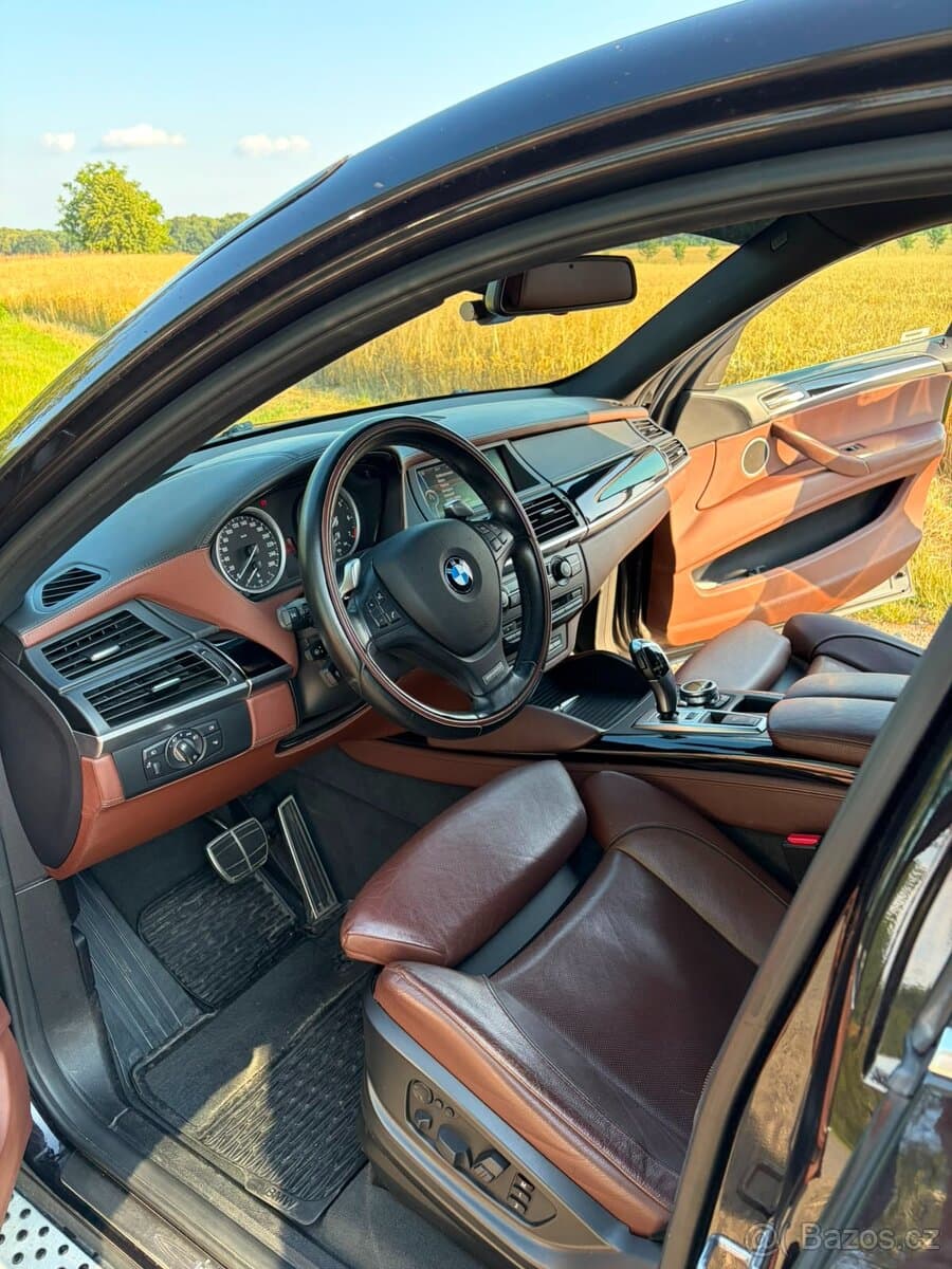 BMW X6 - 16