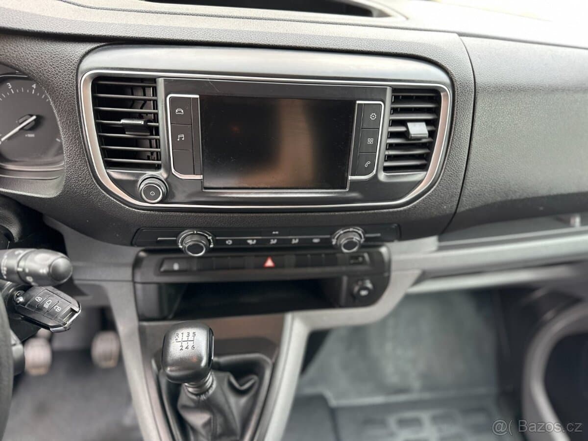 2022 Opel VIVARO - 16