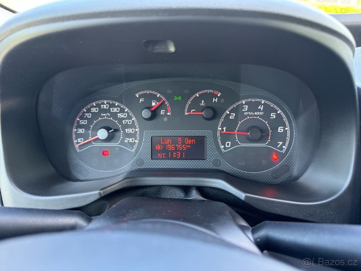2017 Fiat QUBO - 16