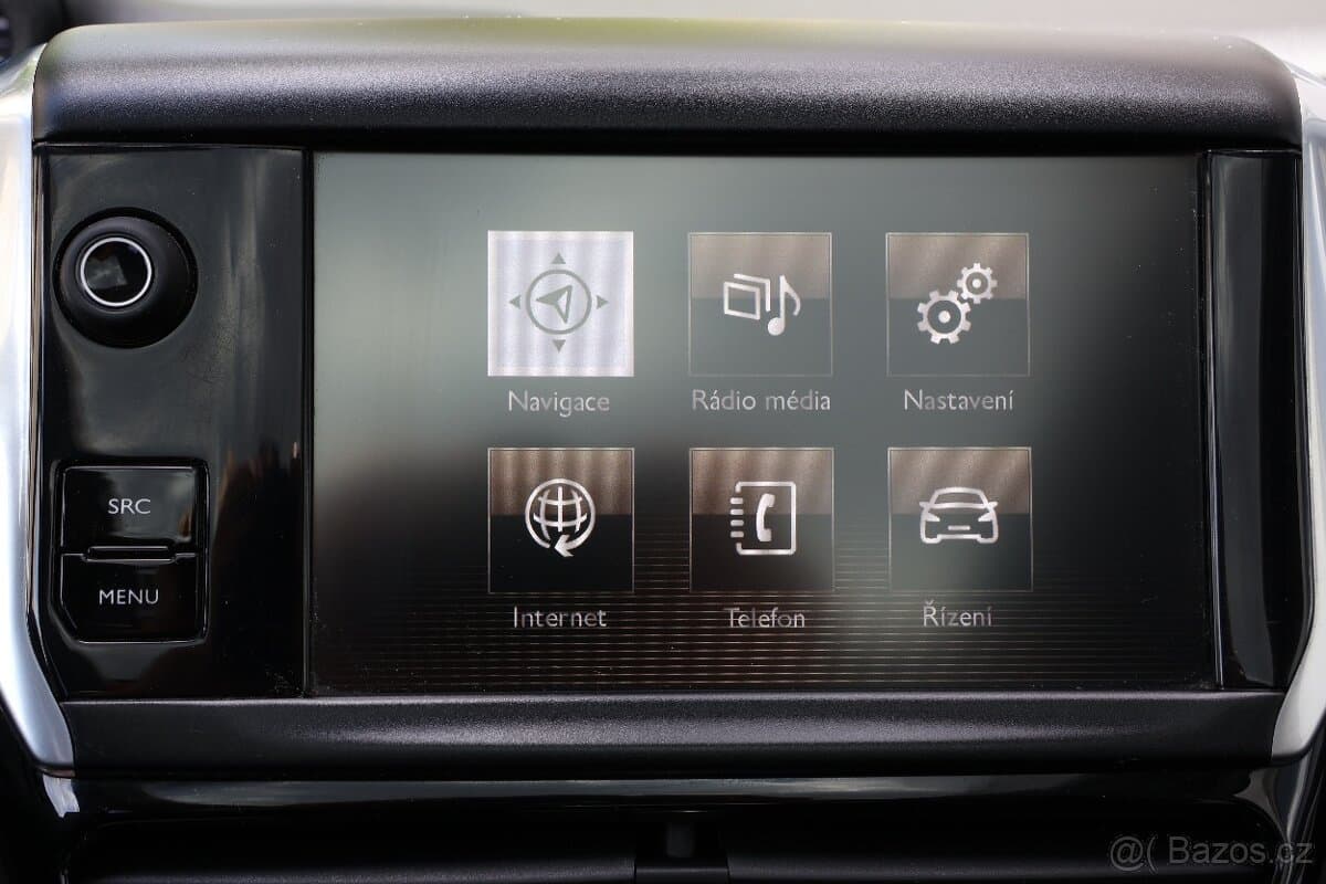 2015 Peugeot 2008 - 16