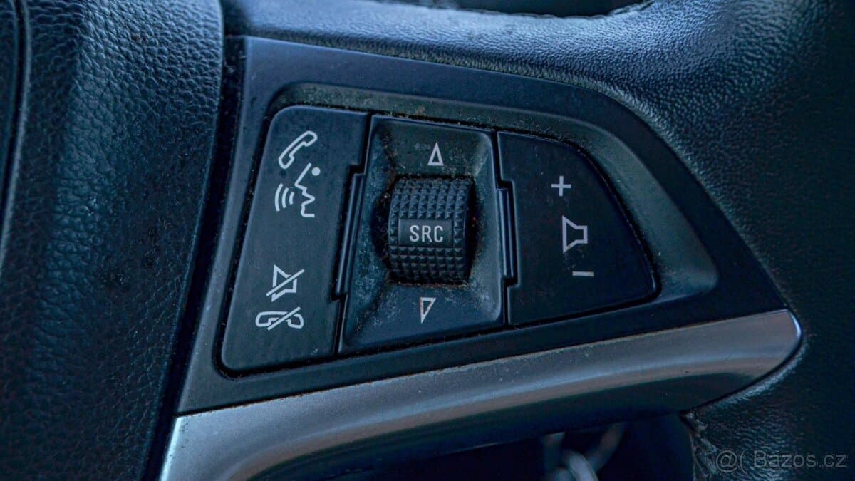2014 Opel ASTRA - 16