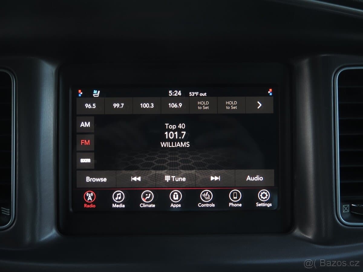2020 Dodge CHARGER - 16