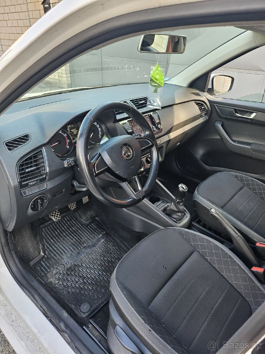 2019 Škoda FABIA - 16