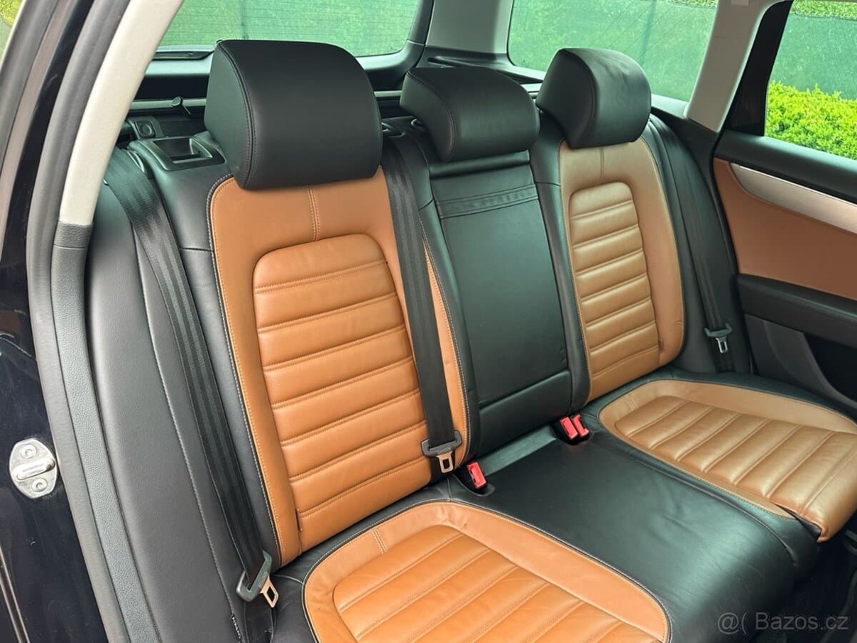 2014 Volkswagen PASSAT - 16