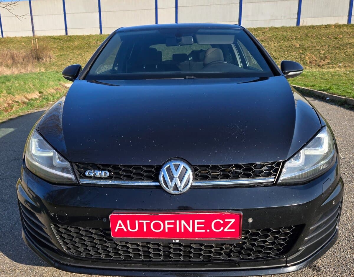 2014 Volkswagen GOLF - 16
