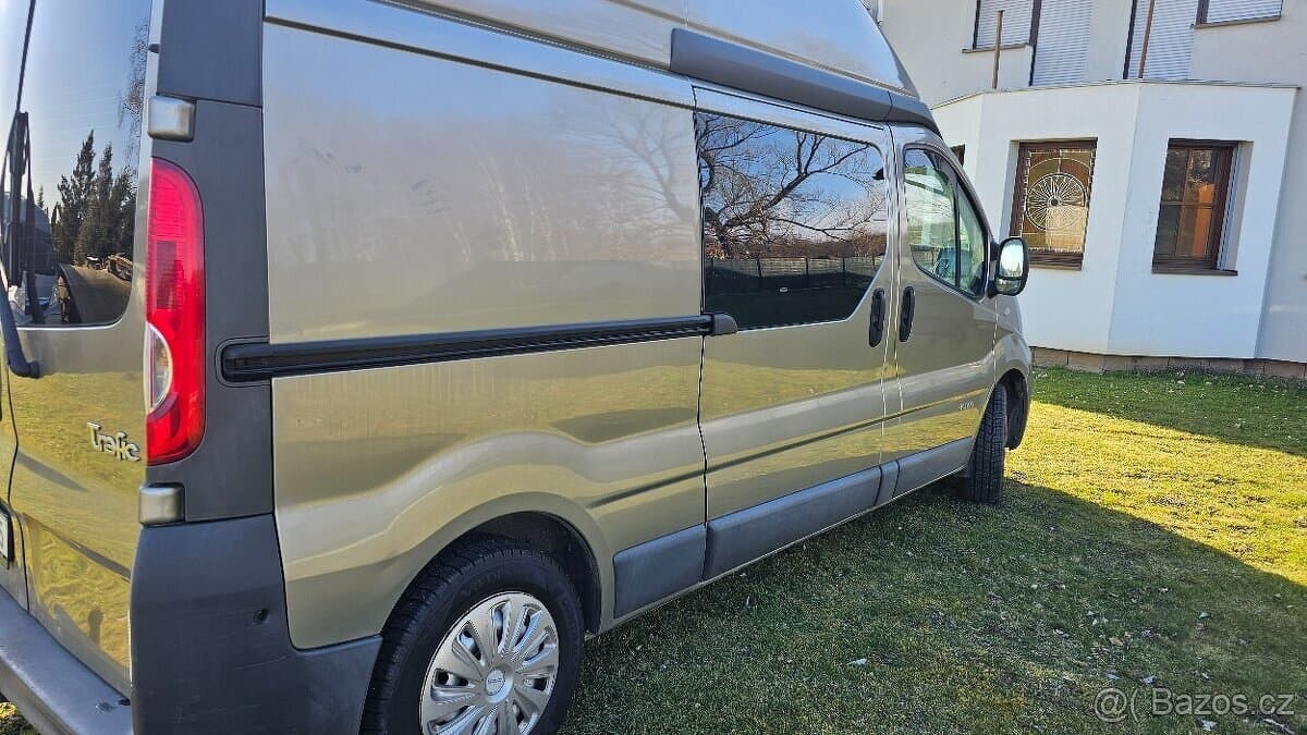 2008 Renault TRAFIC - 16