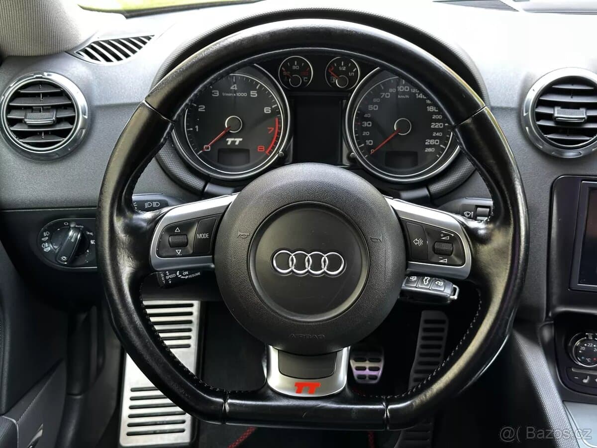 Audi TT - 16
