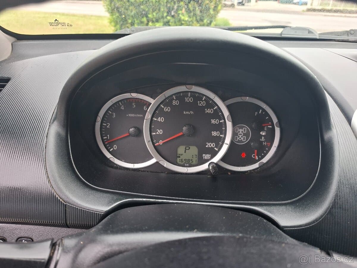 2015 Mitsubishi L200 - 16