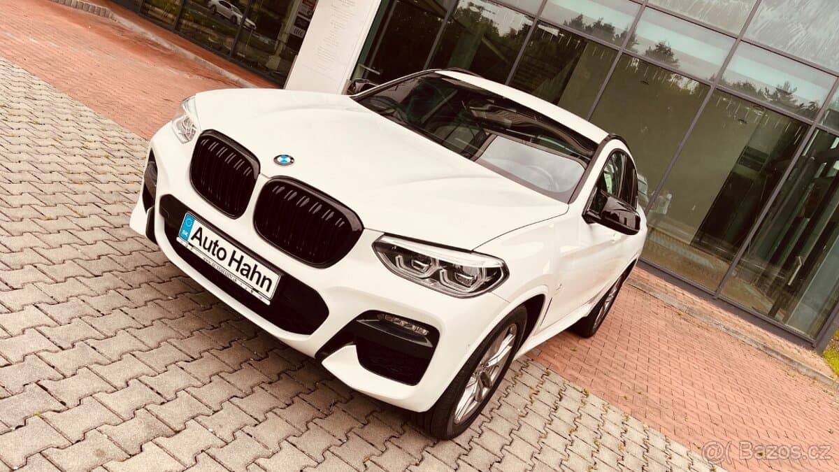 2020 BMW X4 - 16