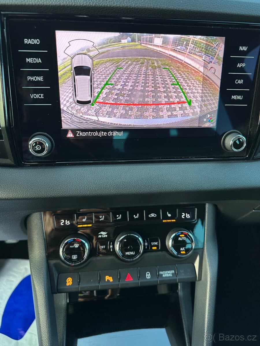 2022 Škoda KAROQ - 16