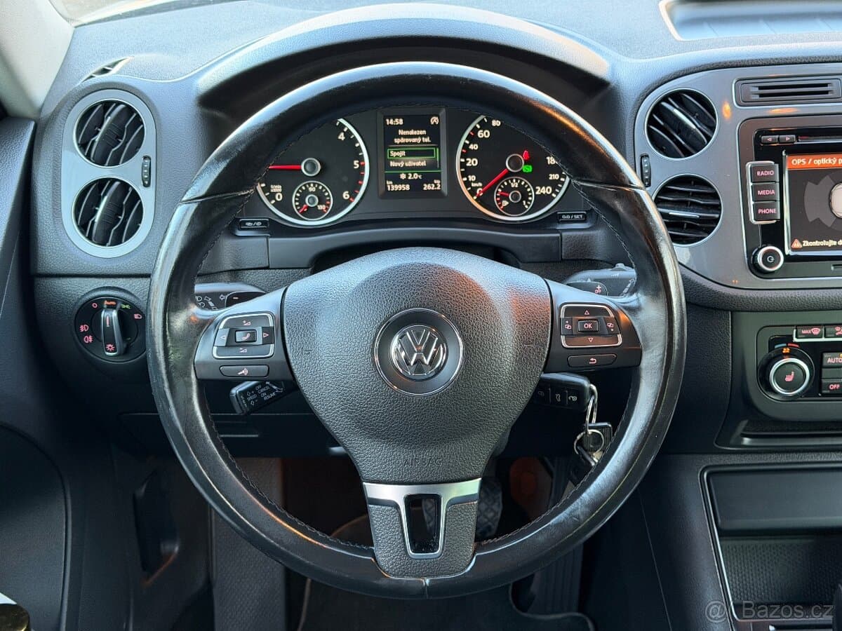 2015 Volkswagen TIGUAN - 16