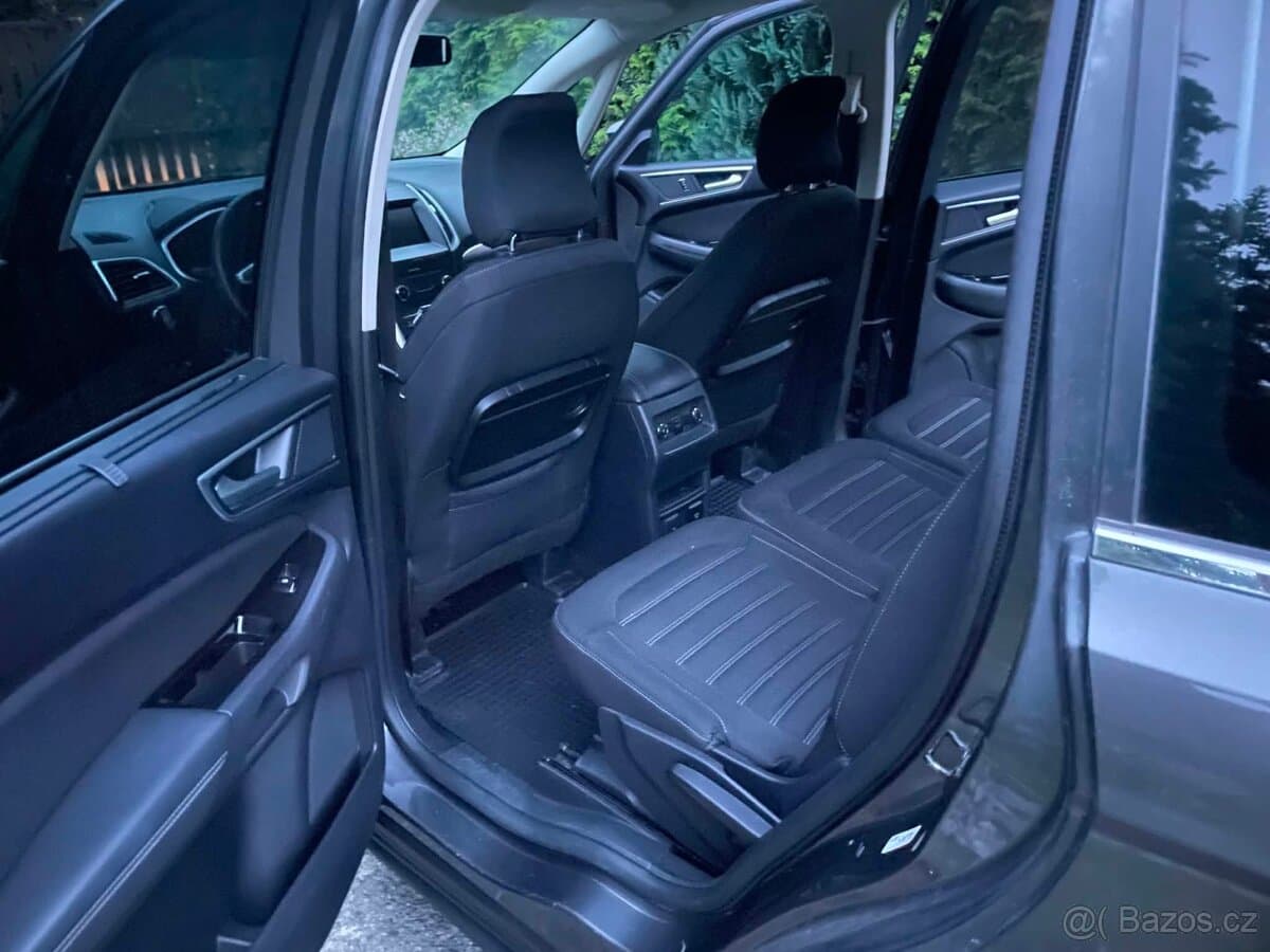 2016 Ford GALAXY - 16
