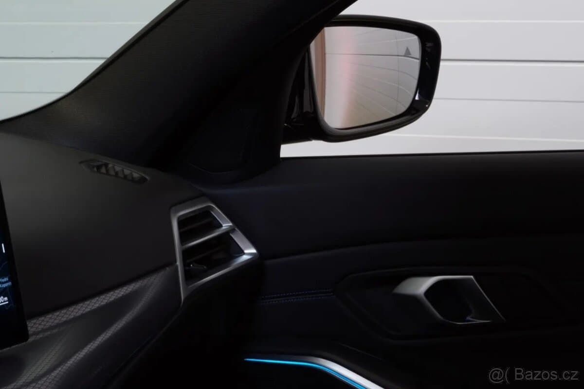 2025 BMW 3-SERIES - 16