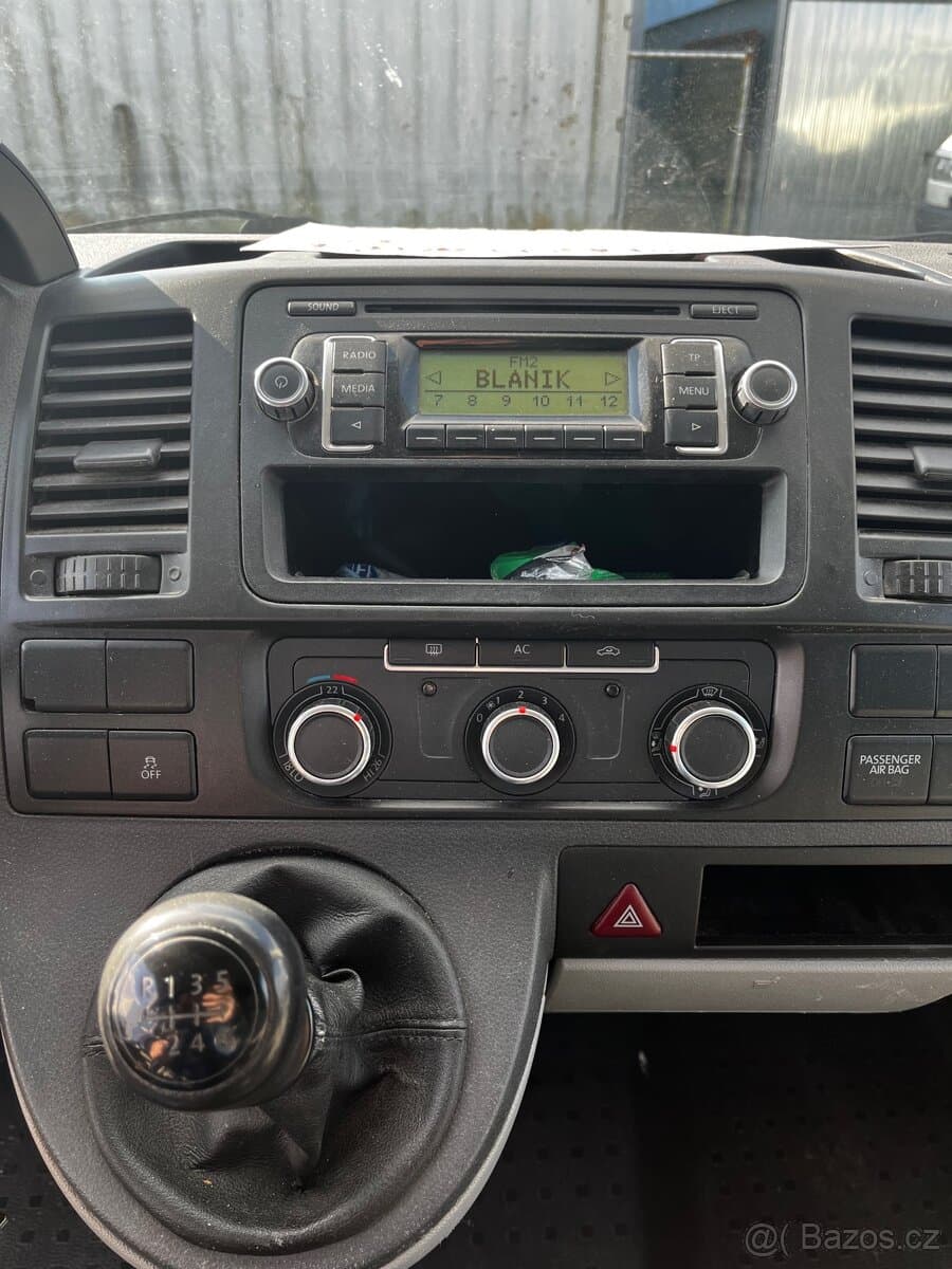 2010 Volkswagen TRANSPORTER - 16