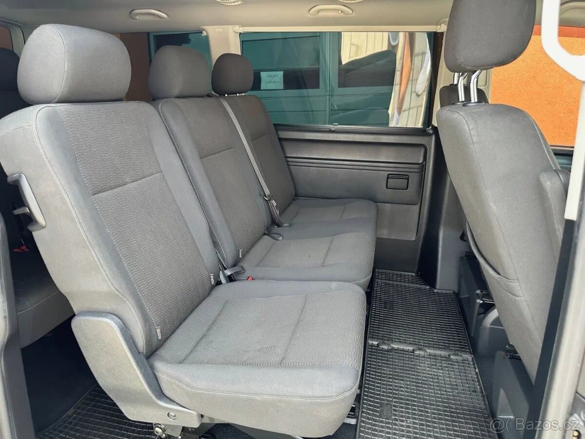2015 Volkswagen CARAVELLE - 16