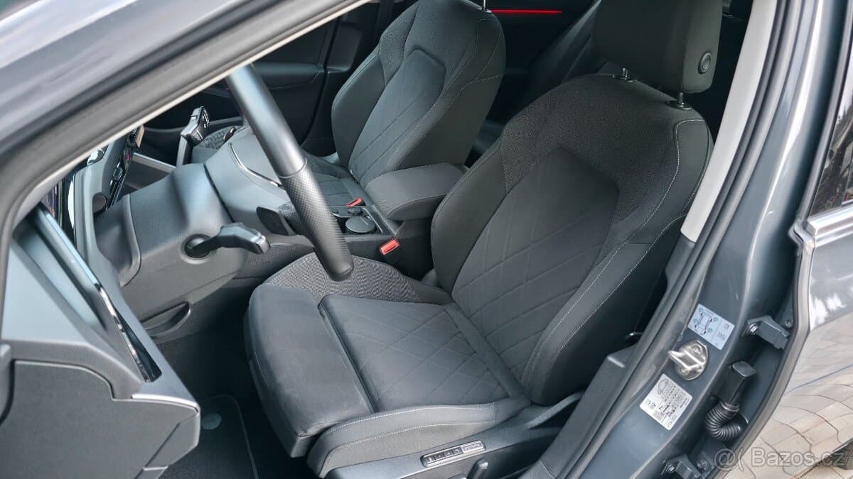 2021 Volkswagen GOLF - 16