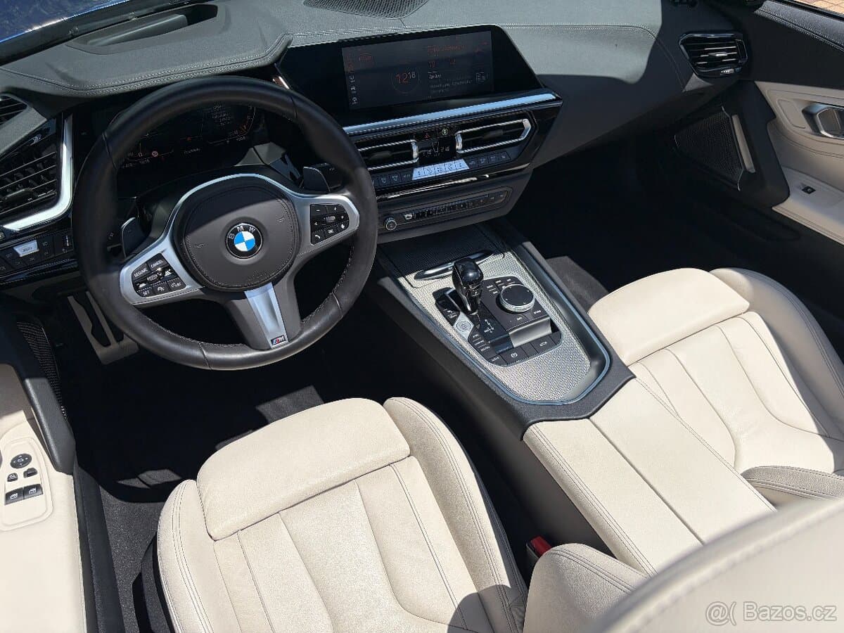2023 BMW M4 - 16