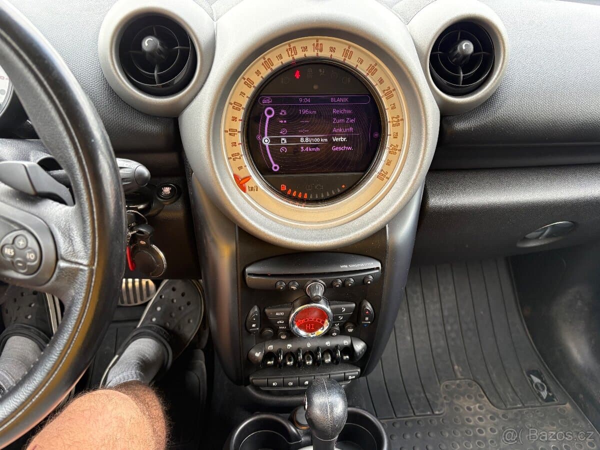 2010 Mini COUNTRYMAN - 16