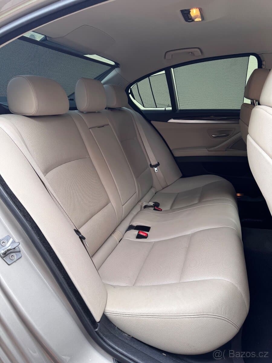 BMW 5-SERIES - 16
