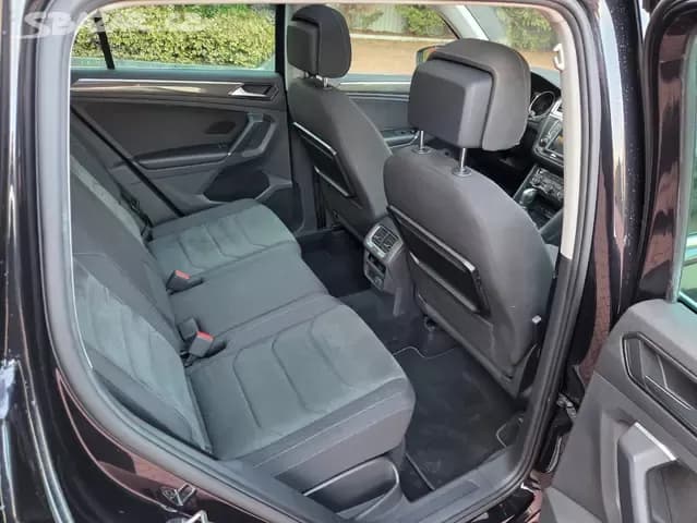 2016 Volkswagen TIGUAN - 16
