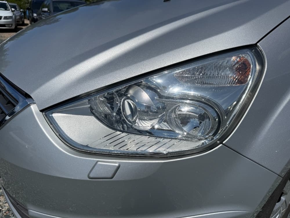 2011 Ford GALAXY - 16