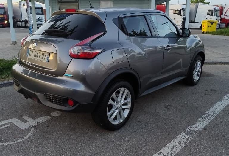 2015 Nissan JUKE - 16