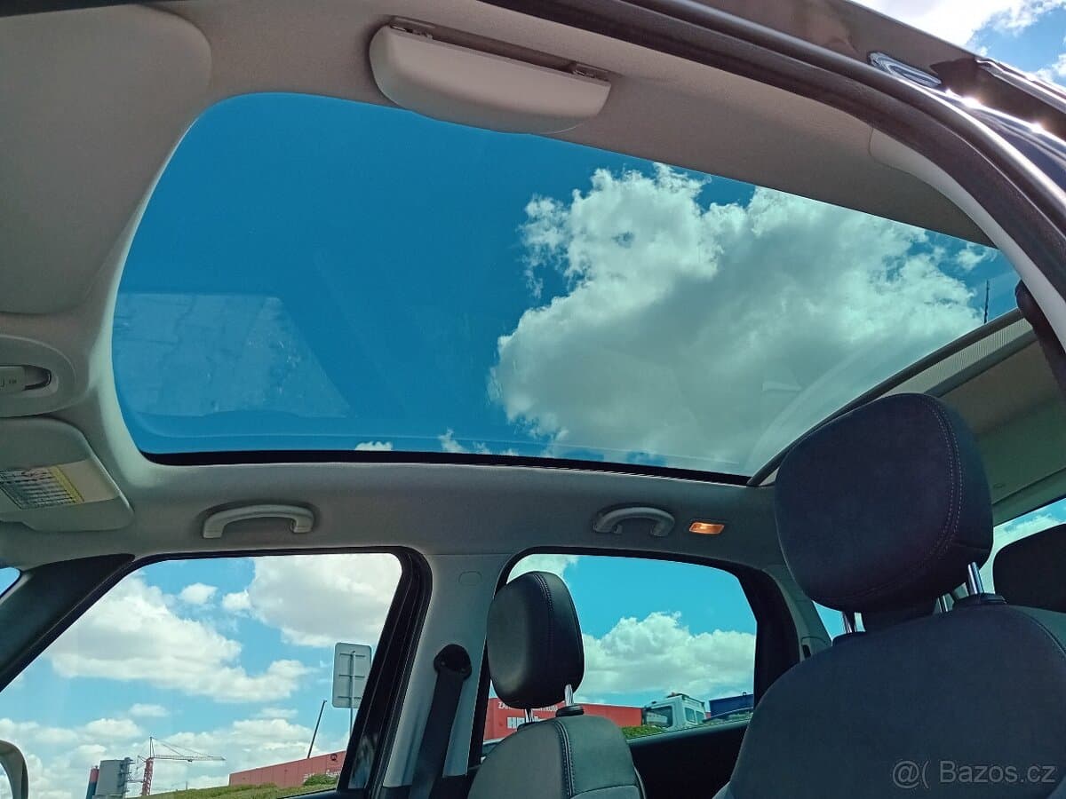 2014 Fiat 500L - 16