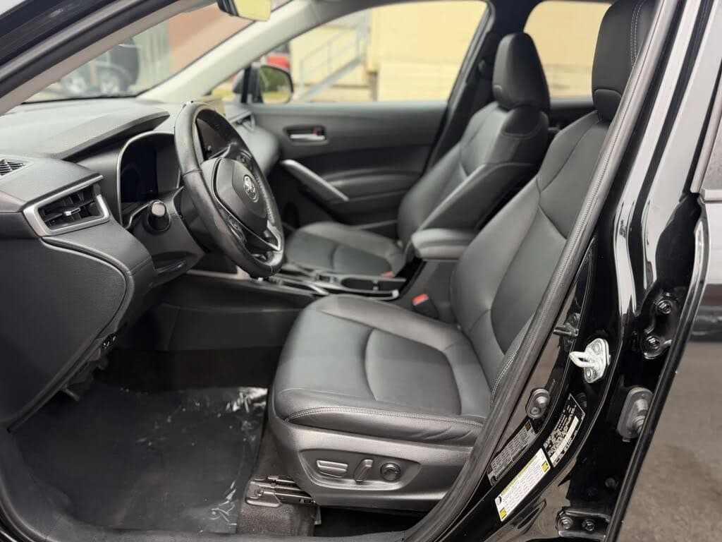 2023 Toyota COROLLA - 16