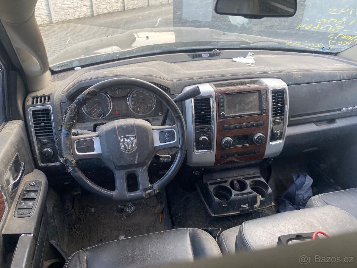 Dodge RAM - 16