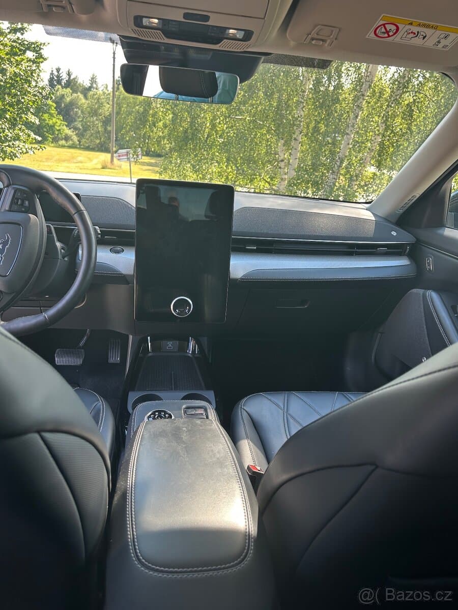 2022 Ford MUSTANG - 16
