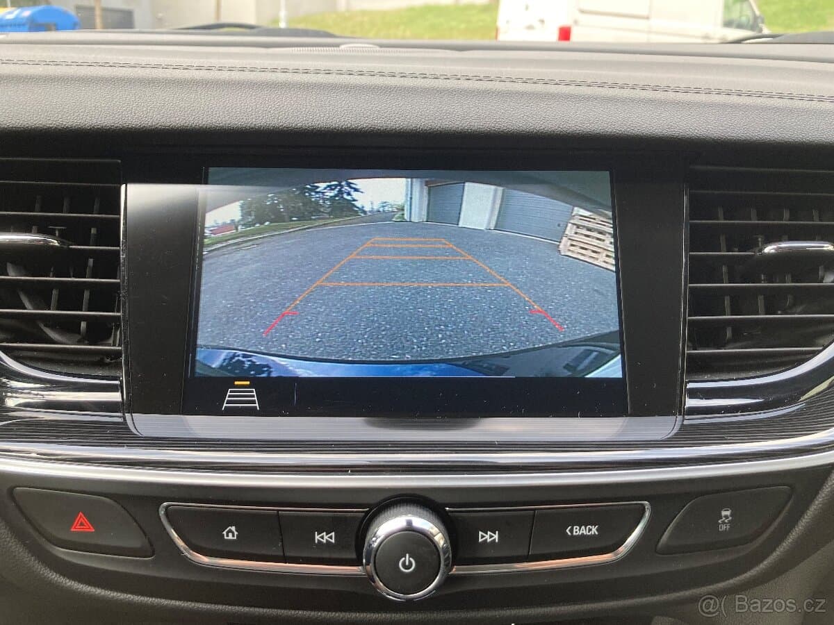 2019 Opel INSIGNIA - 16