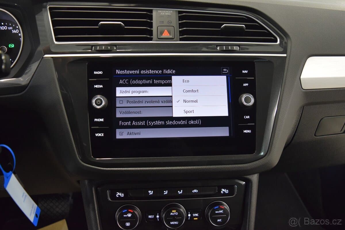 2020 Volkswagen TIGUAN - 16