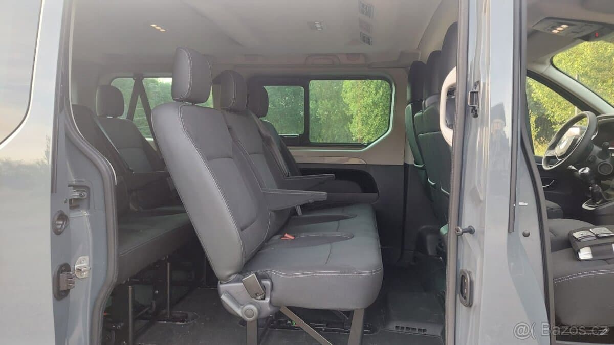 2023 Renault TRAFIC - 16