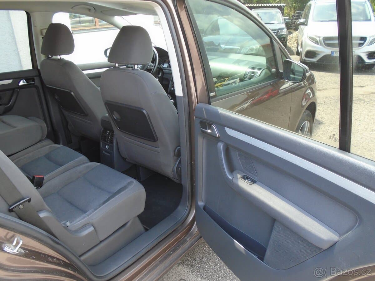 2012 Volkswagen TOURAN - 16
