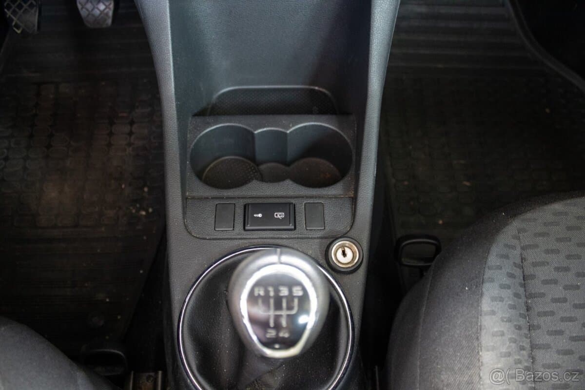 2011 Škoda FABIA - 16