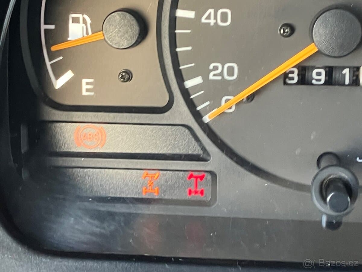1999 Toyota LAND CRUISER - 16