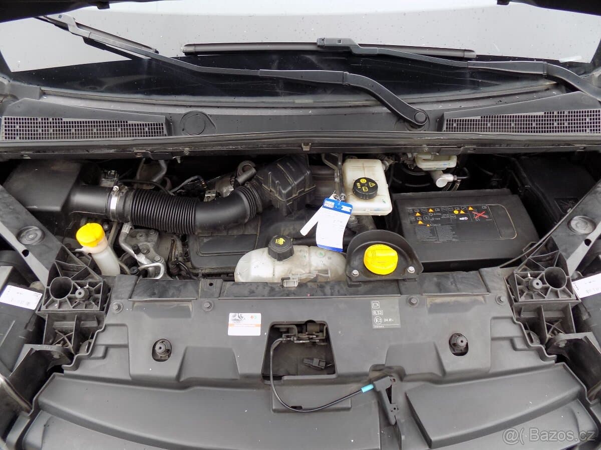 2018 Renault TRAFIC - 16