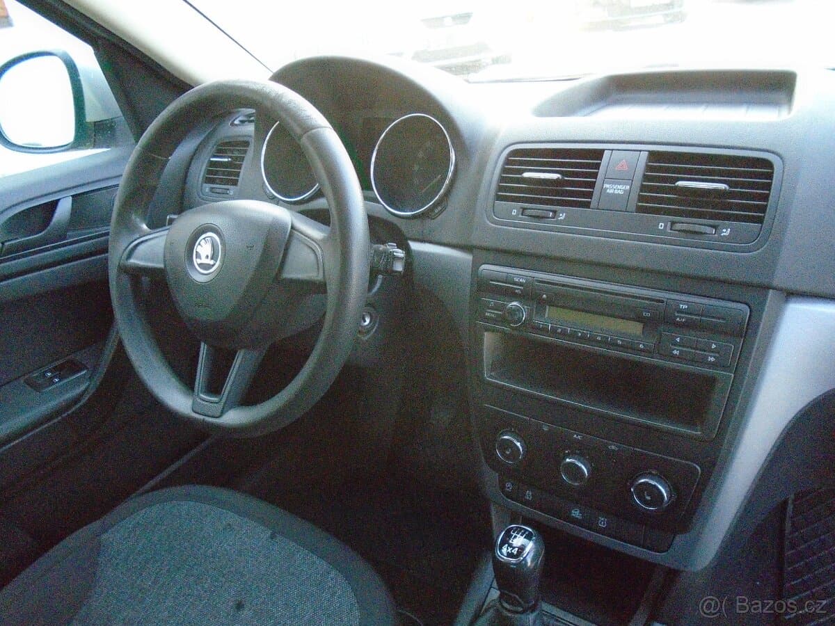 2016 Škoda YETI - 16