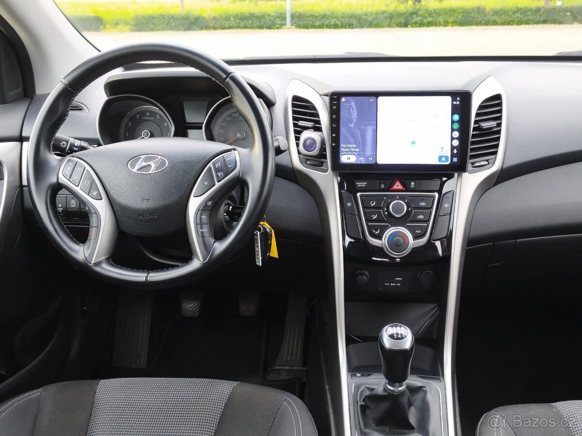 2016 Hyundai i30 - 16