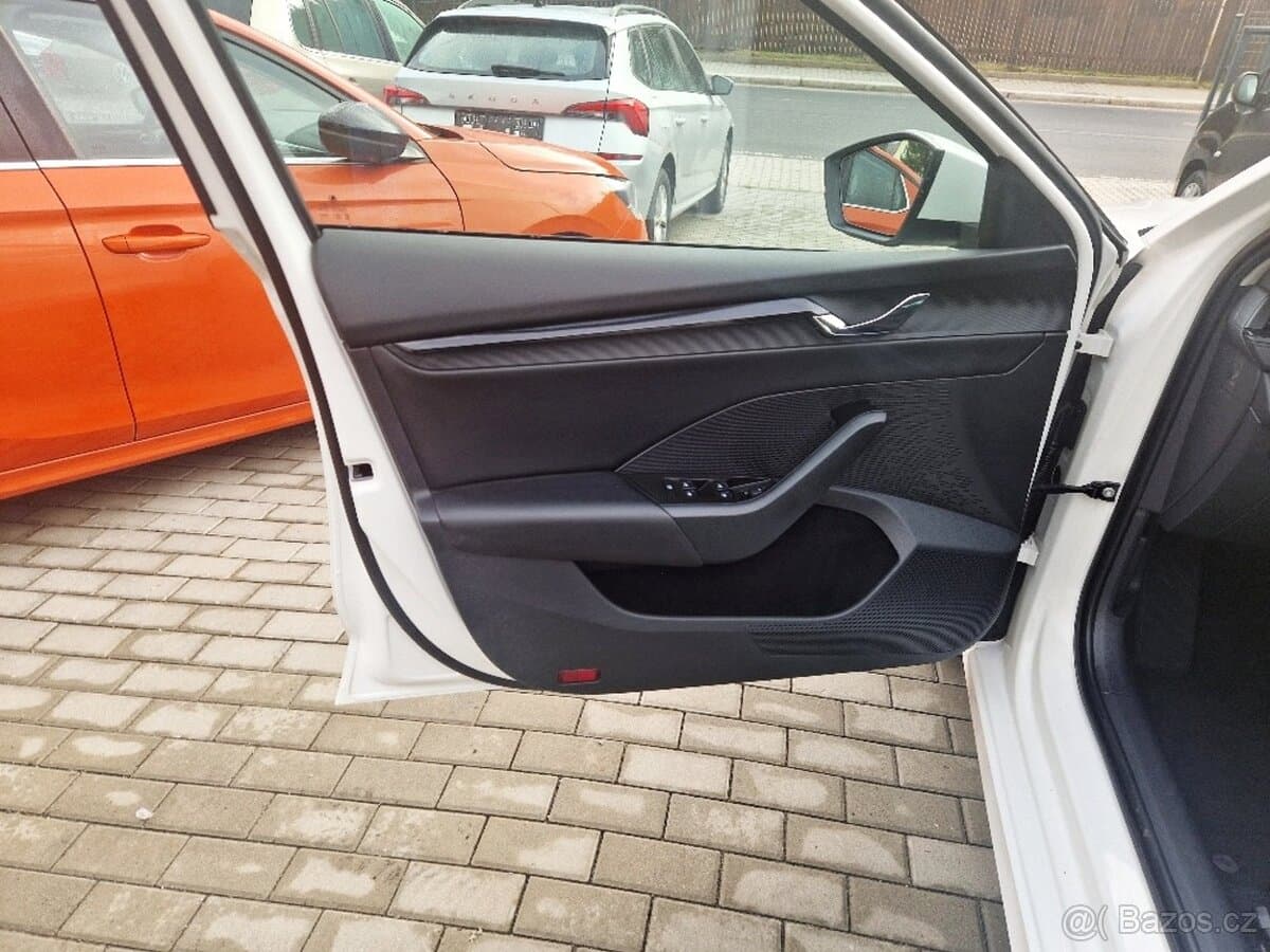 2022 Škoda OCTAVIA - 16