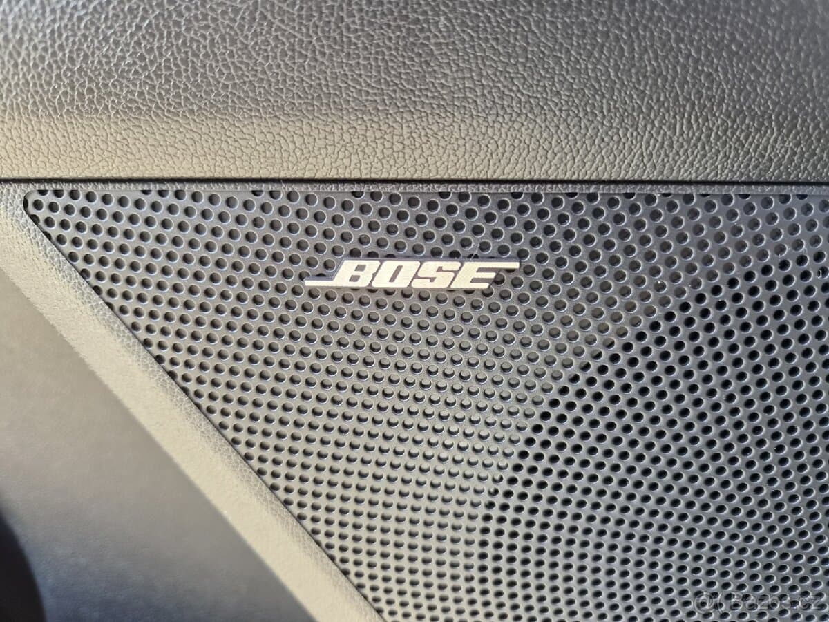 2021 Kia SORENTO - 16