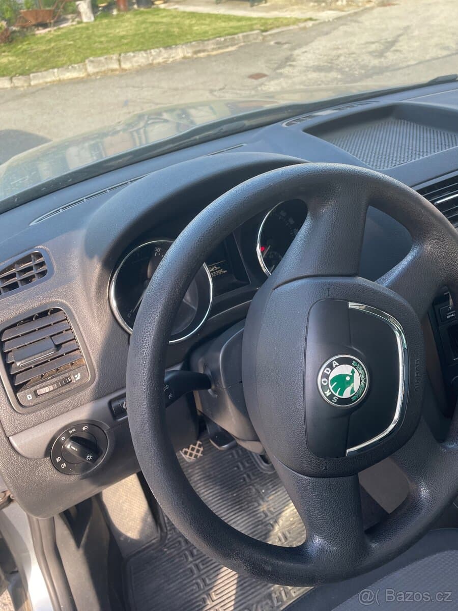 2009 Škoda YETI - 16