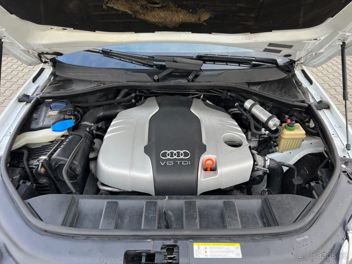 2010 Audi Q7 - 16