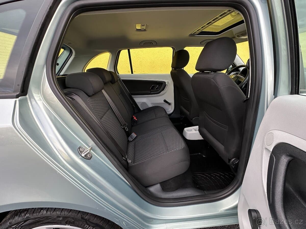 2011 Škoda FABIA - 16