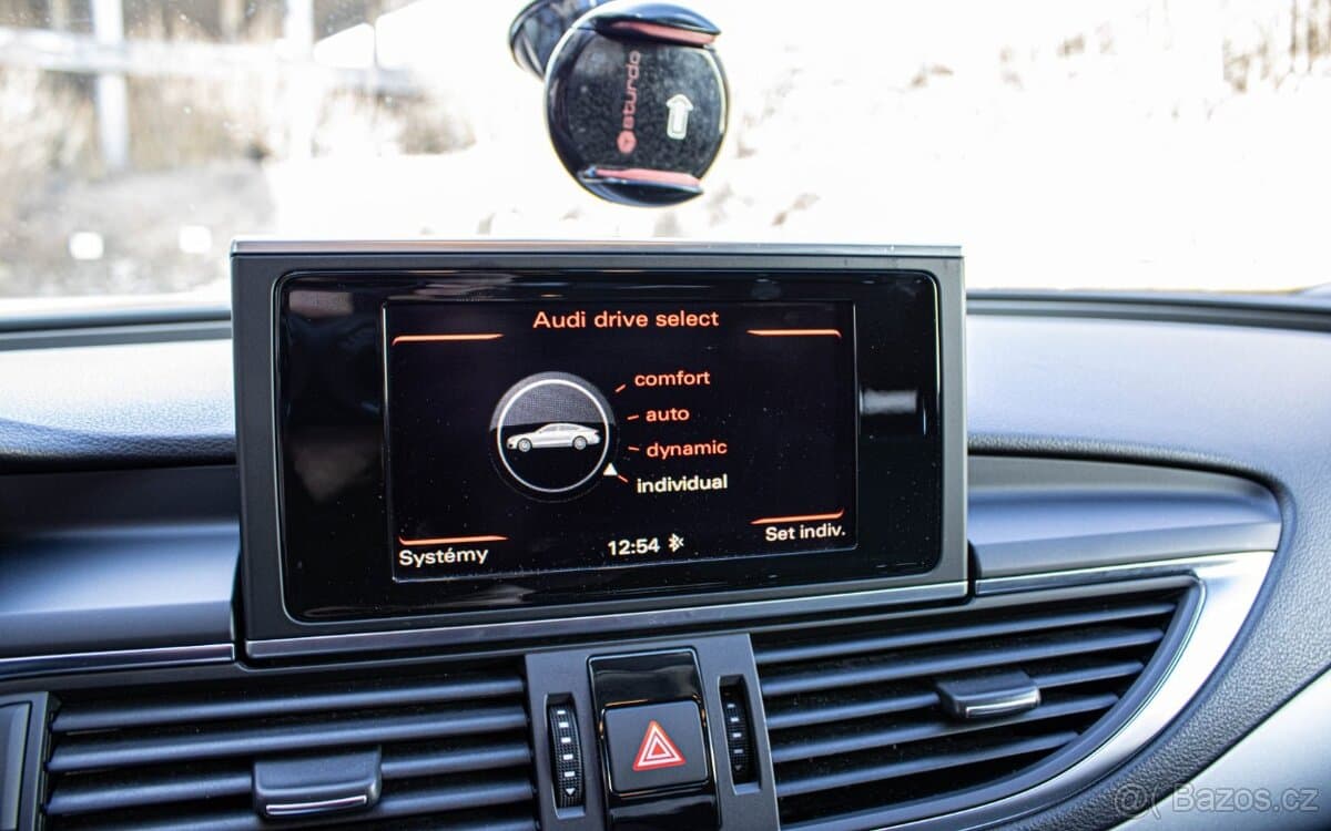 2011 Audi A7 - 16